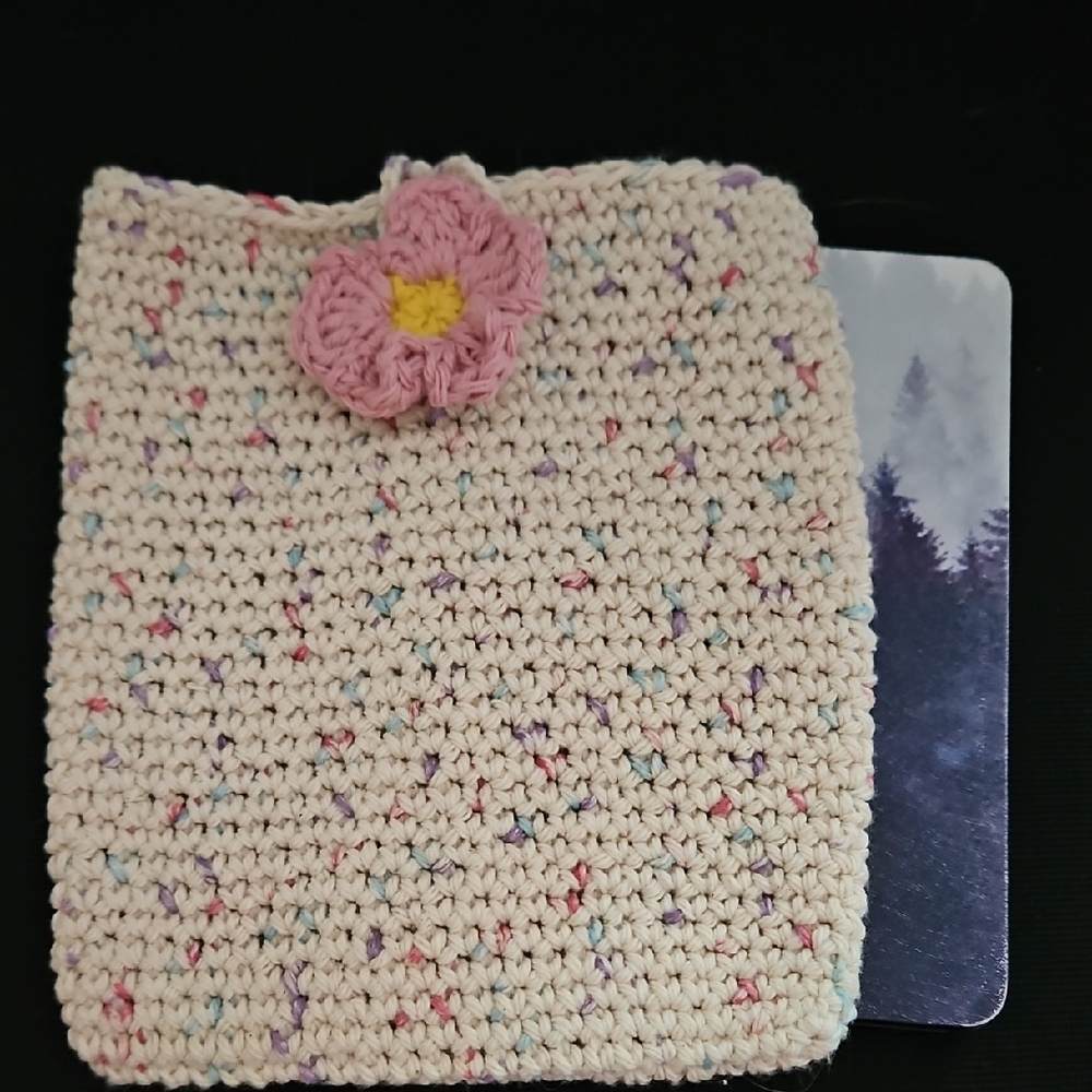 Flower E-reader Sleeve